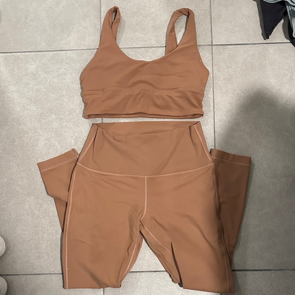 lululemon athletica Women's Leggings & Sports Bra Set in Warm Brown